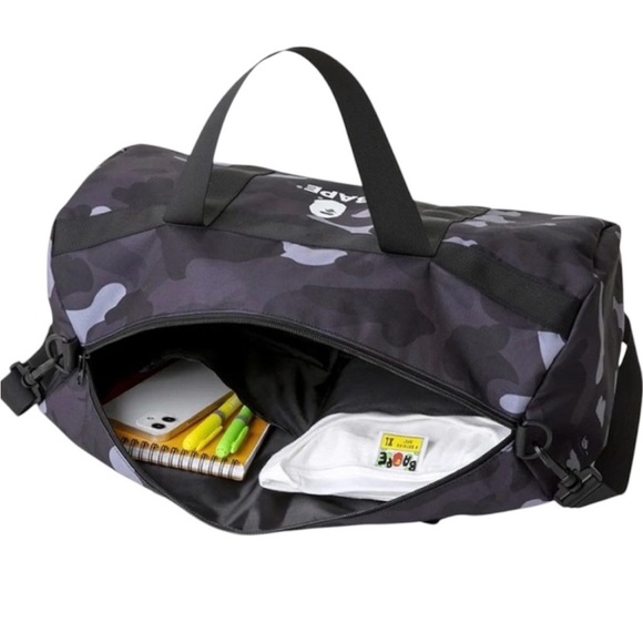 BAPE A Bathing Ape Duffle Bag City Camo Black Large Shoulder strap zip top - Picture 2 of 10